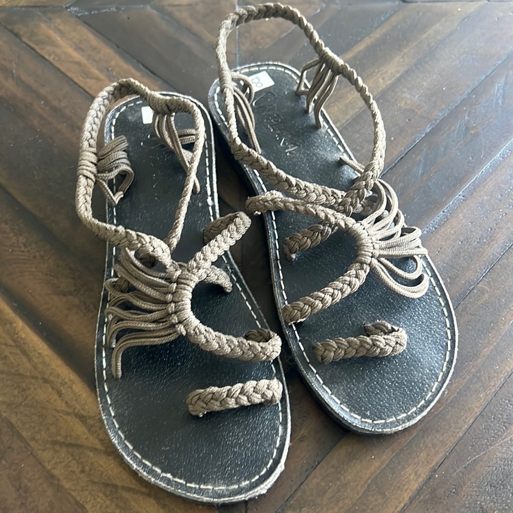Plaka Braided Sandal